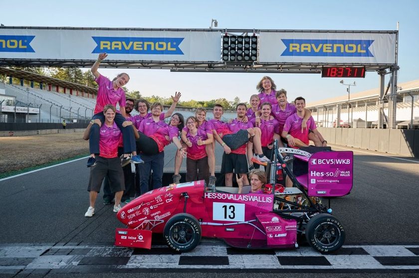 The Valais Wallis Racing Team with the car on track